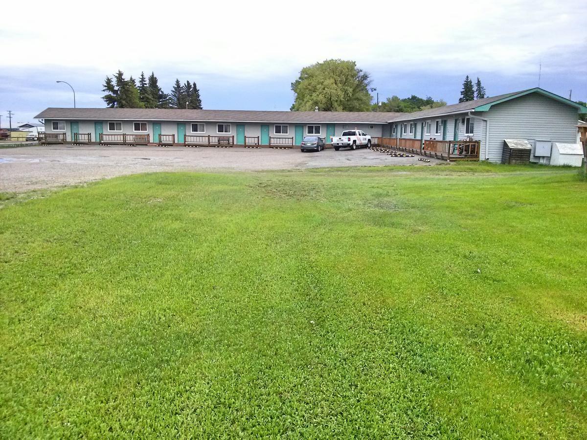 Moosomin Motel Ngoại thất bức ảnh