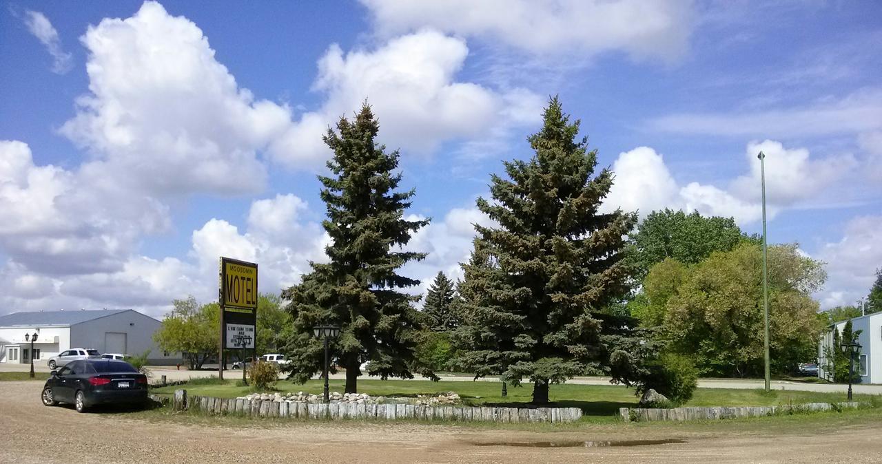 Moosomin Motel Ngoại thất bức ảnh