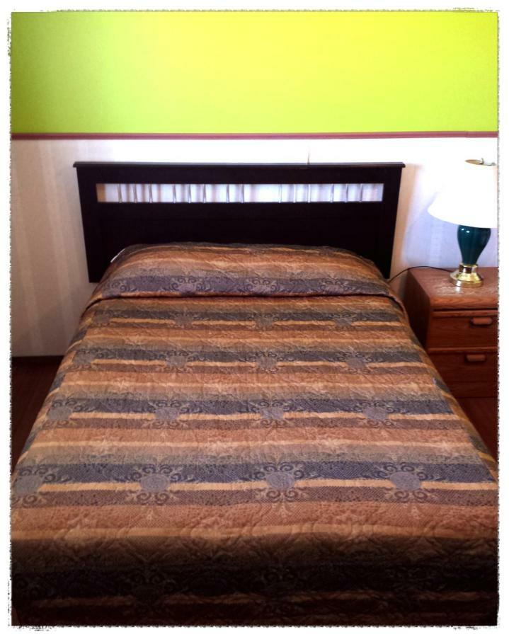 Moosomin Motel Ngoại thất bức ảnh
